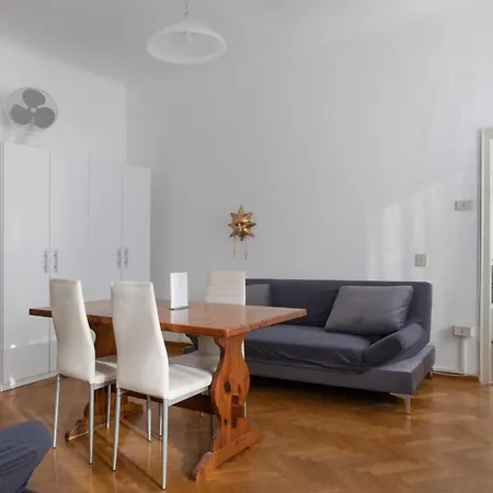 Apartment Biasolettots *